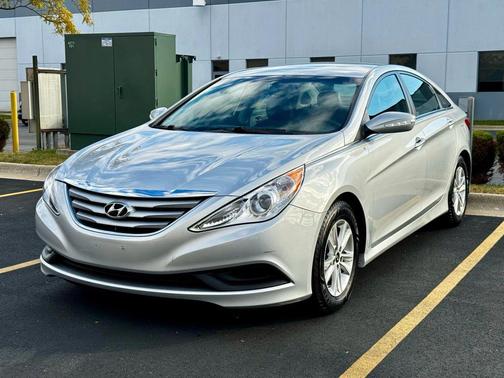2014 Hyundai SONATA GLS