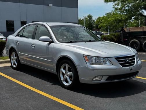 2010 Hyundai SONATA SE