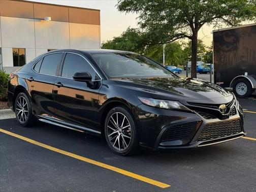 2021 Toyota Camry SE