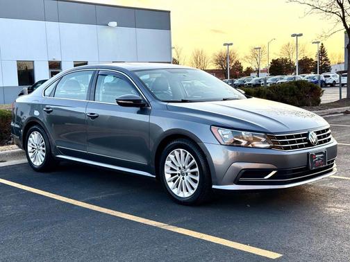 2017 Volkswagen Passat 1.8T SE