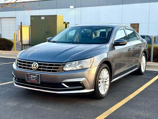 2017 Volkswagen Passat 1.8T SE