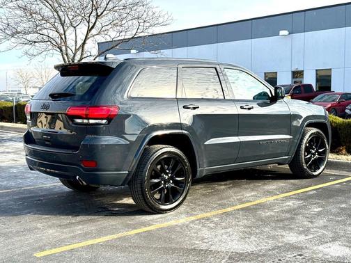 2018 Jeep Grand Cherokee Altitude