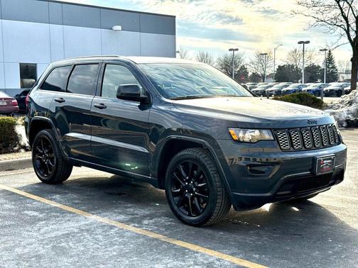 2018 Jeep Grand Cherokee Altitude