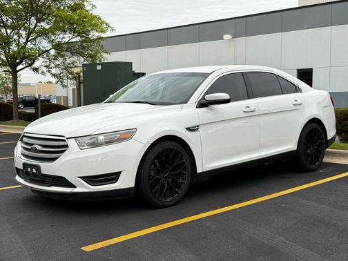 2015 Ford Taurus SEL