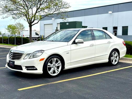 White 2012 Mercedes-Benz E-Class E 350 4MATIC Sedan 4D