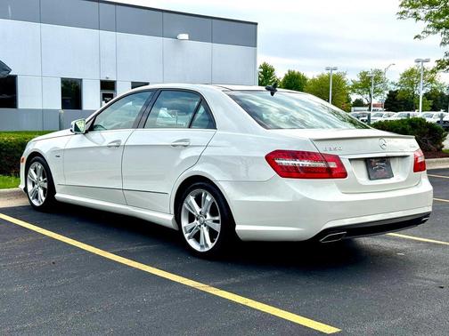 White 2012 Mercedes-Benz E-Class E 350 4MATIC Sedan 4D