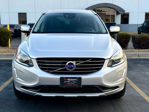 2015 Volvo XC60 T6 Platinum