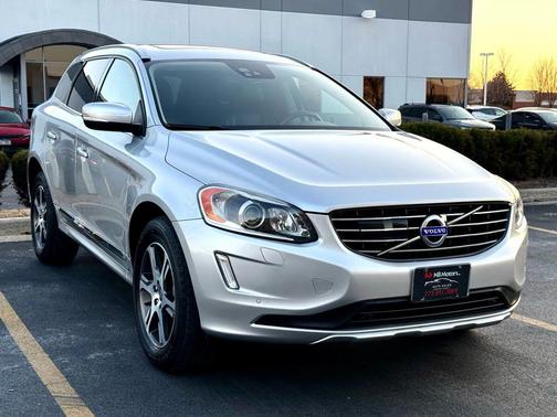2015 Volvo XC60 T6 Platinum