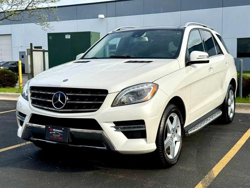 White 2015 Mercedes-Benz M-Class 4MATIC
