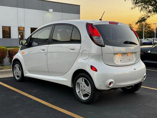 2014 Mitsubishi i-MiEV ES