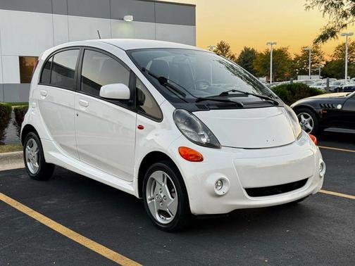 2014 Mitsubishi i-MiEV ES