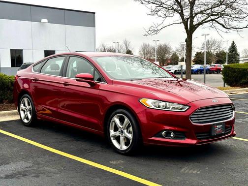 2014 Ford Fusion SE
