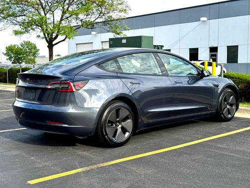 Grey 2023 Tesla Model 3 Standard Range