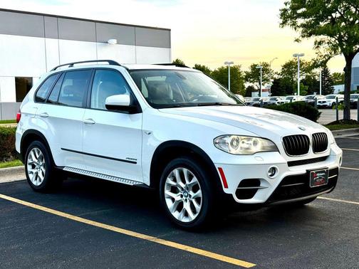 Alpine White 2012 BMW X5 xDrive 35i Sport Activity
