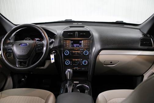 2018 Ford Explorer BASE