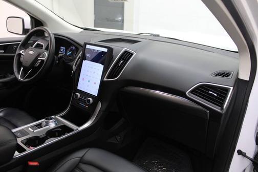 OXFORD WHITE 2022 Ford Edge SEL