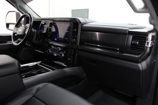 AGATE BLACK 2024 Ford F-250 SUPER DUTY