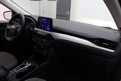OXFORD WHITE 2022 Ford Escape SE