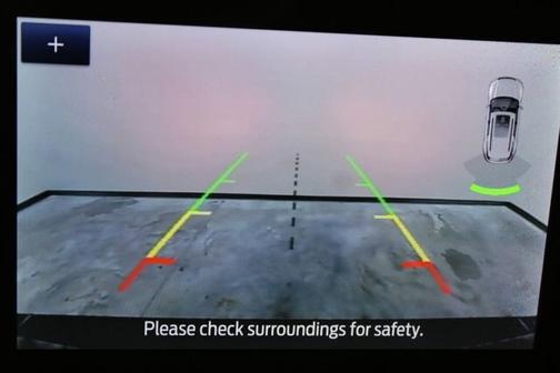 AGATE BLACK METALLIC 2022 Ford Explorer XLT