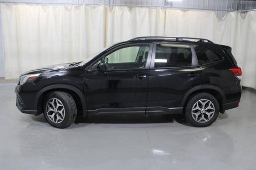 2022 Subaru Forester 2.5I PREMIUM
