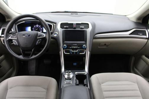 RUBY RED TINTED CLEARCOAT 2019 Ford Fusion SE