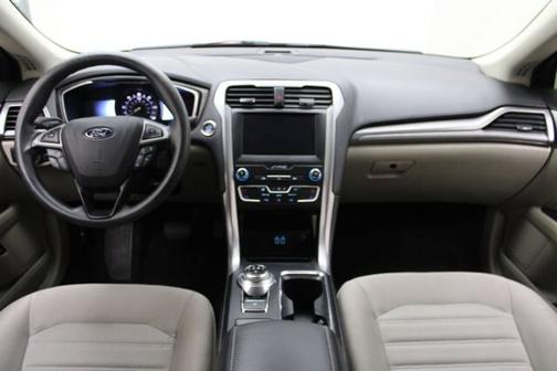RUBY RED TINTED CLEARCOAT 2019 Ford Fusion SE