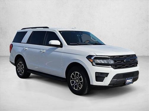 Oxford White 2023 Ford Expedition XLT