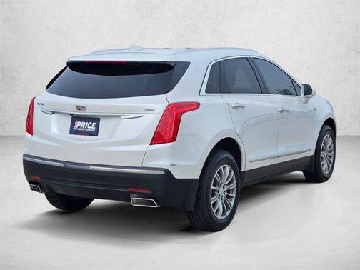 Crystal White Tricoat 2019 Cadillac XT5 Luxury