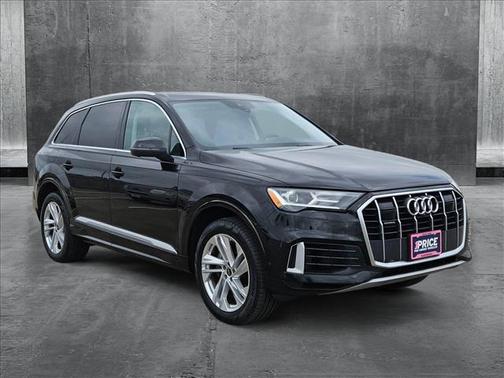 2023 Audi Q7 55 Premium Plus