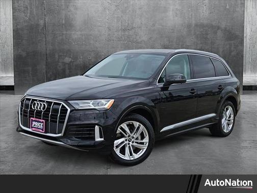 2023 Audi Q7 55 Premium Plus