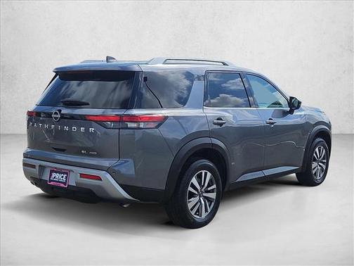 2025 Nissan Pathfinder SL 4WD