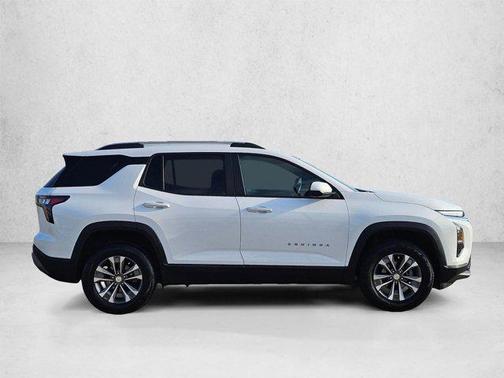 Summit White 2025 Chevrolet Equinox 1LT