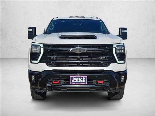 Summit White 2025 Chevrolet Silverado 2500 LTZ