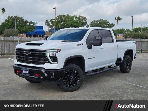 Summit White 2025 Chevrolet Silverado 2500 LTZ