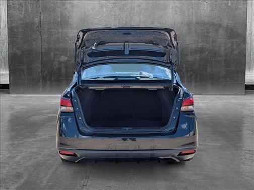 2022 Nissan Versa 1.6 SV