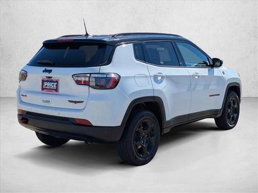 2023 Jeep Compass Trailhawk