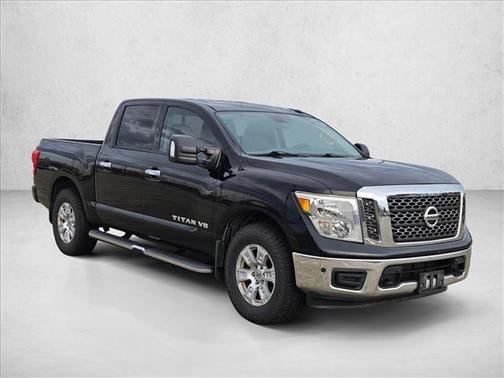 2018 Nissan Titan SV