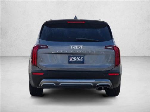 Everlasting Silver 2022 Kia Telluride EX