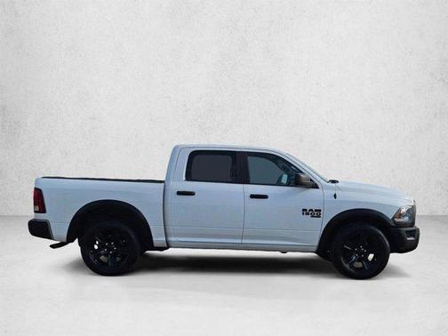 Bright White Clearcoat 2024 RAM 1500 Classic Warlock Crew Cab 4x2 5'7' Box