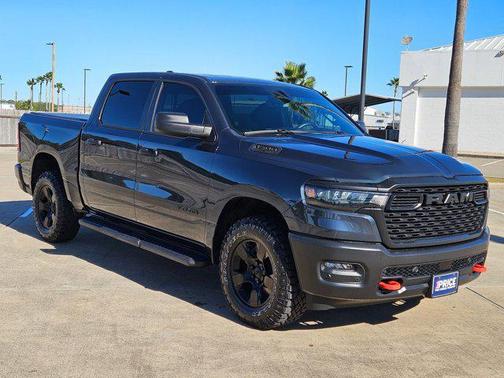 2025 RAM 1500 Warlock Crew Cab 4x4 5'7' Box
