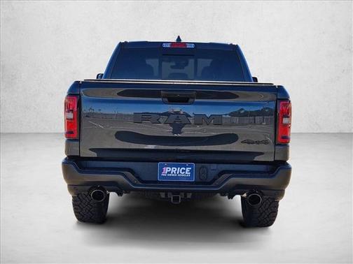 2025 RAM 1500 Warlock Crew Cab 4x4 5'7' Box