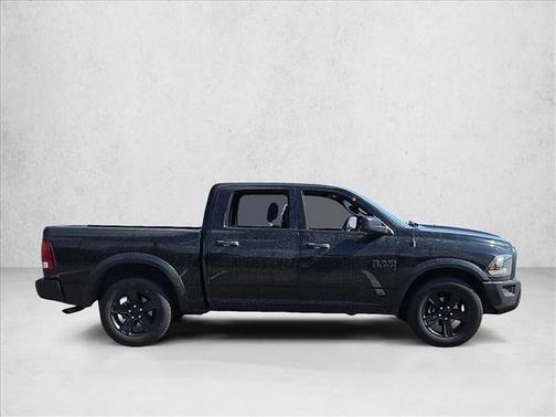 2024 RAM 1500 Classic Warlock Crew Cab 4x2 5'7' Box