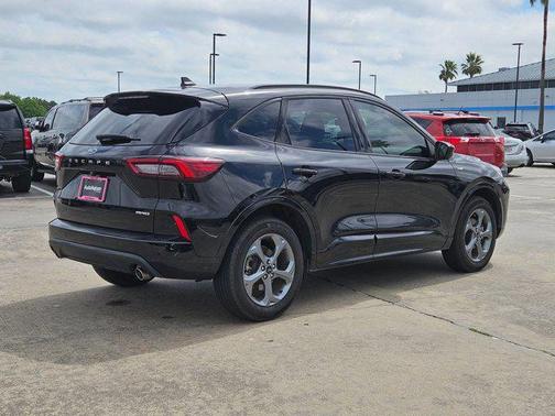 AGATE BLACK METALLIC 2024 Ford Escape ST-Line Select