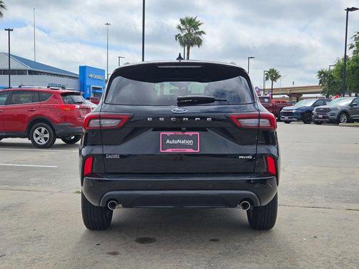 AGATE BLACK METALLIC 2024 Ford Escape ST-Line Select