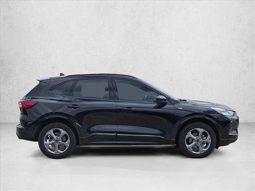 AGATE BLACK METALLIC 2024 Ford Escape ST-Line Select