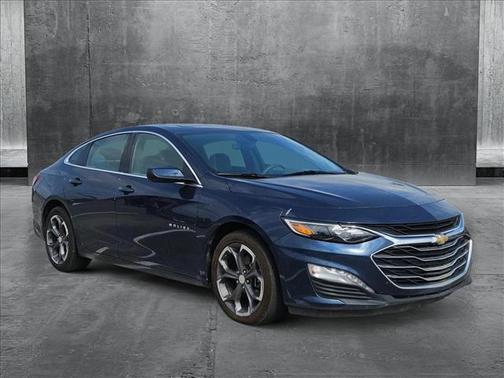 2022 Chevrolet Malibu FWD LT