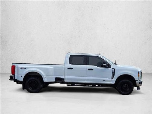 2024 Ford F-350 XLT