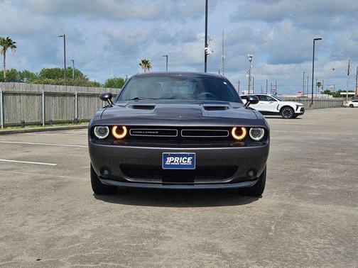Granite Pearlcoat 2018 Dodge Challenger GT