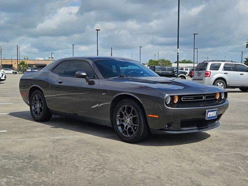 Granite Pearlcoat 2018 Dodge Challenger GT