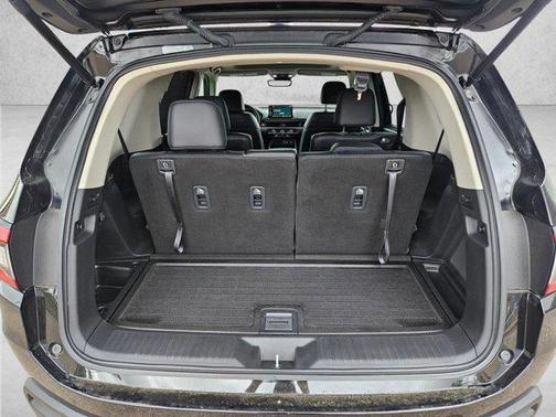 Crystal Black Pearl 2023 Honda Pilot AWD Elite